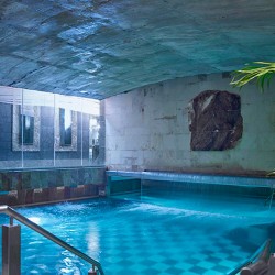 "Thalasso: the sea water that washes every trouble away" Getaway