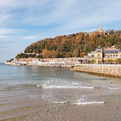 "Donostia on foot" Getaway